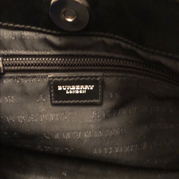 ❗️❗️❗️Authentic Burberry purse❗️❗️ - Picture 4 of 4
